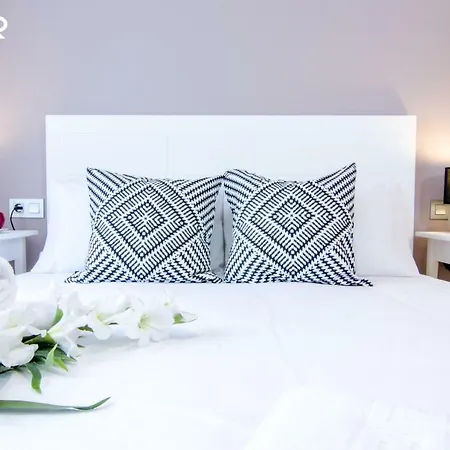 Διαμέρισμα New Downtown Apartment- Great Connections